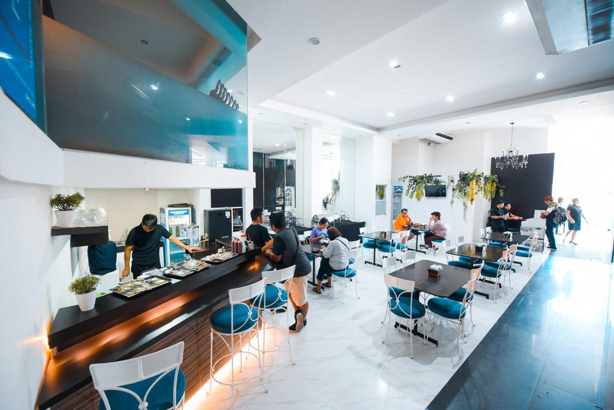 Hotel Pier Cuatro Cebu Екстериор снимка