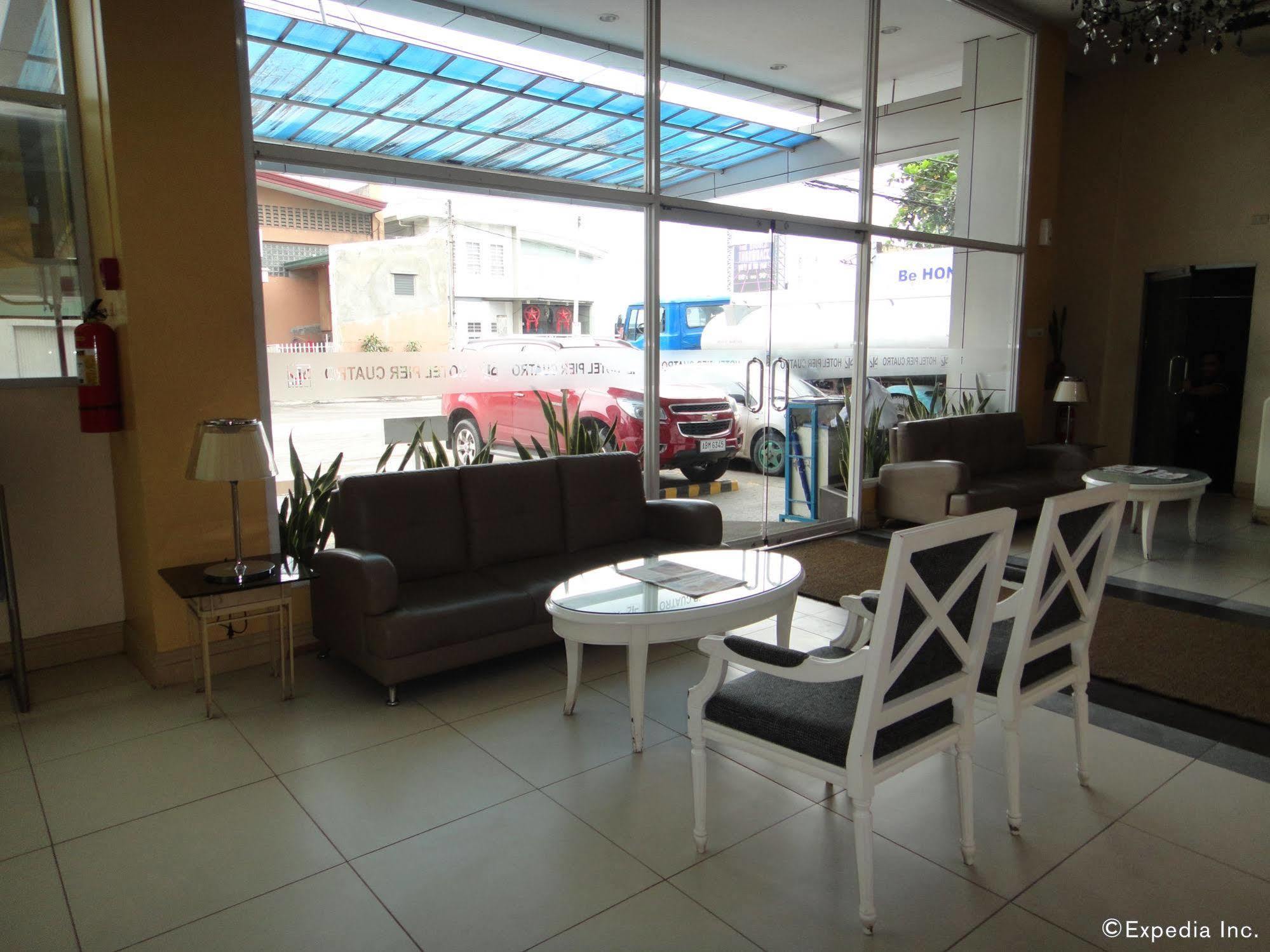 Hotel Pier Cuatro Cebu Екстериор снимка